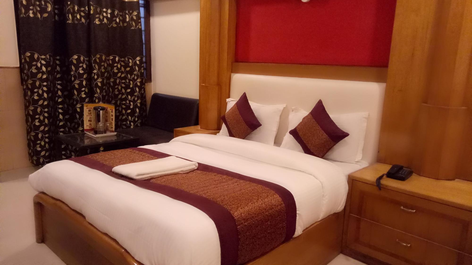 Oyo Flagship Kumar Palace 新德里 外观 照片